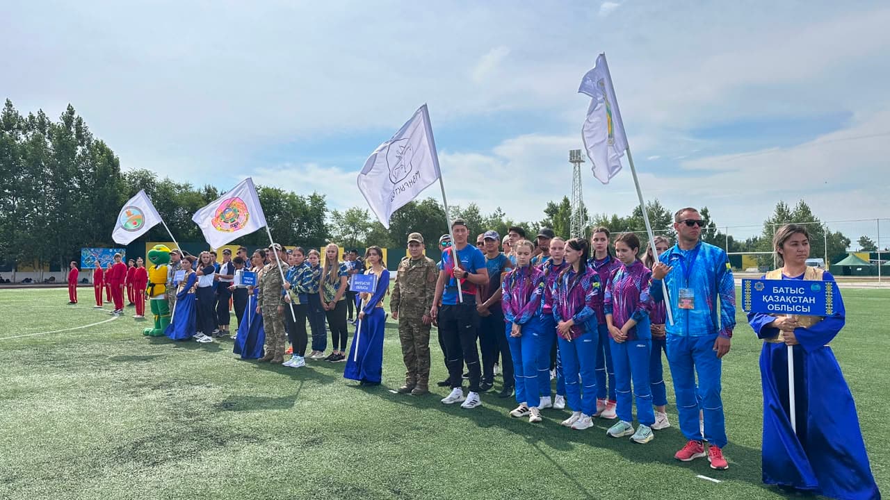 Лучшие в пожарно-спасательном спорте соревнуются за путевку на Чемпионат Мира